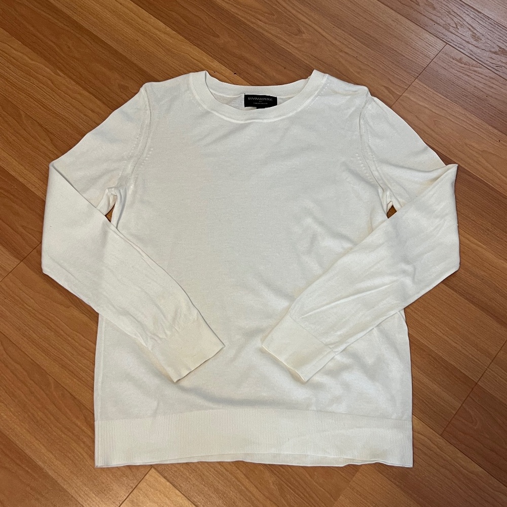 Banana Republic Women's Forever Sweater, Size L